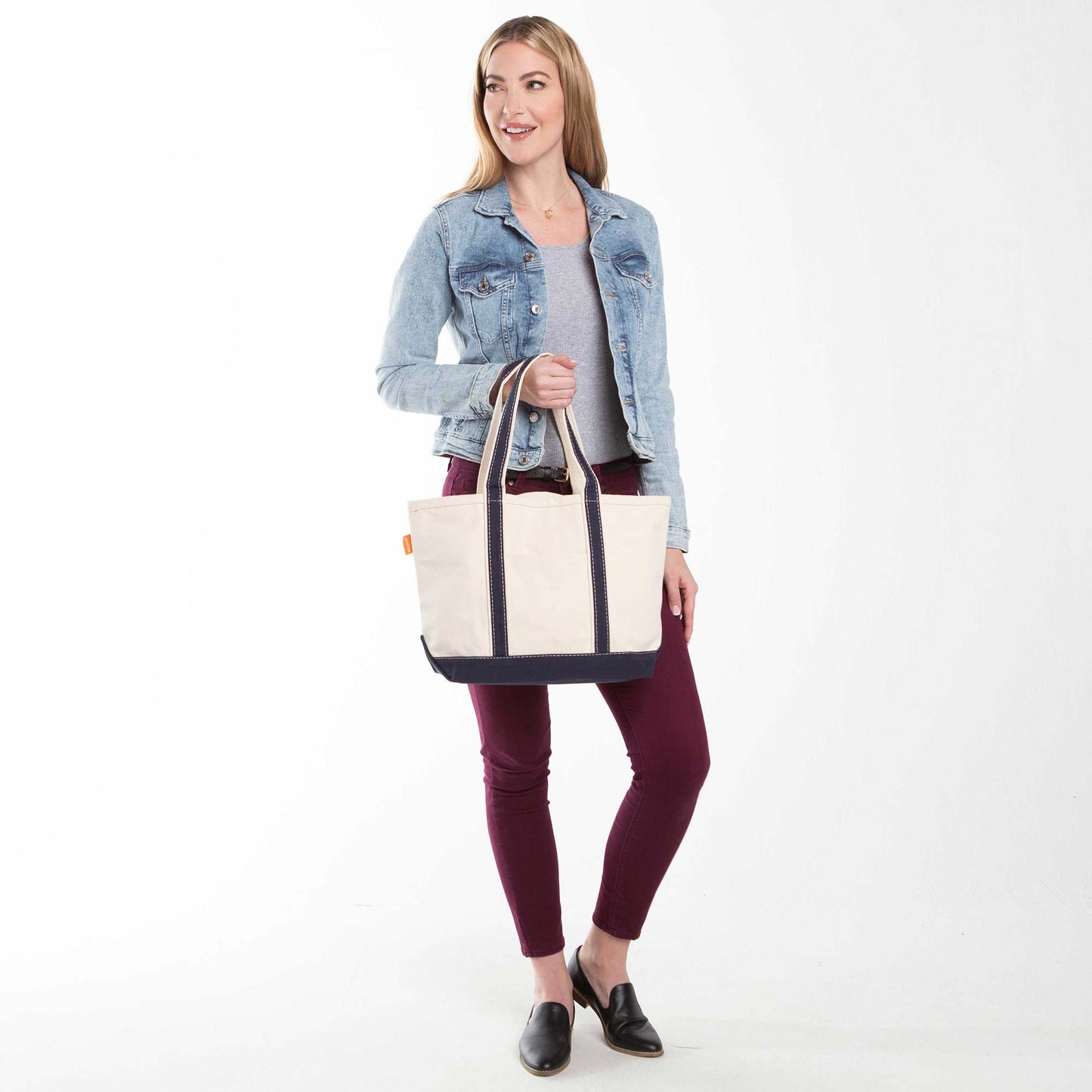 Medium Classic Tote