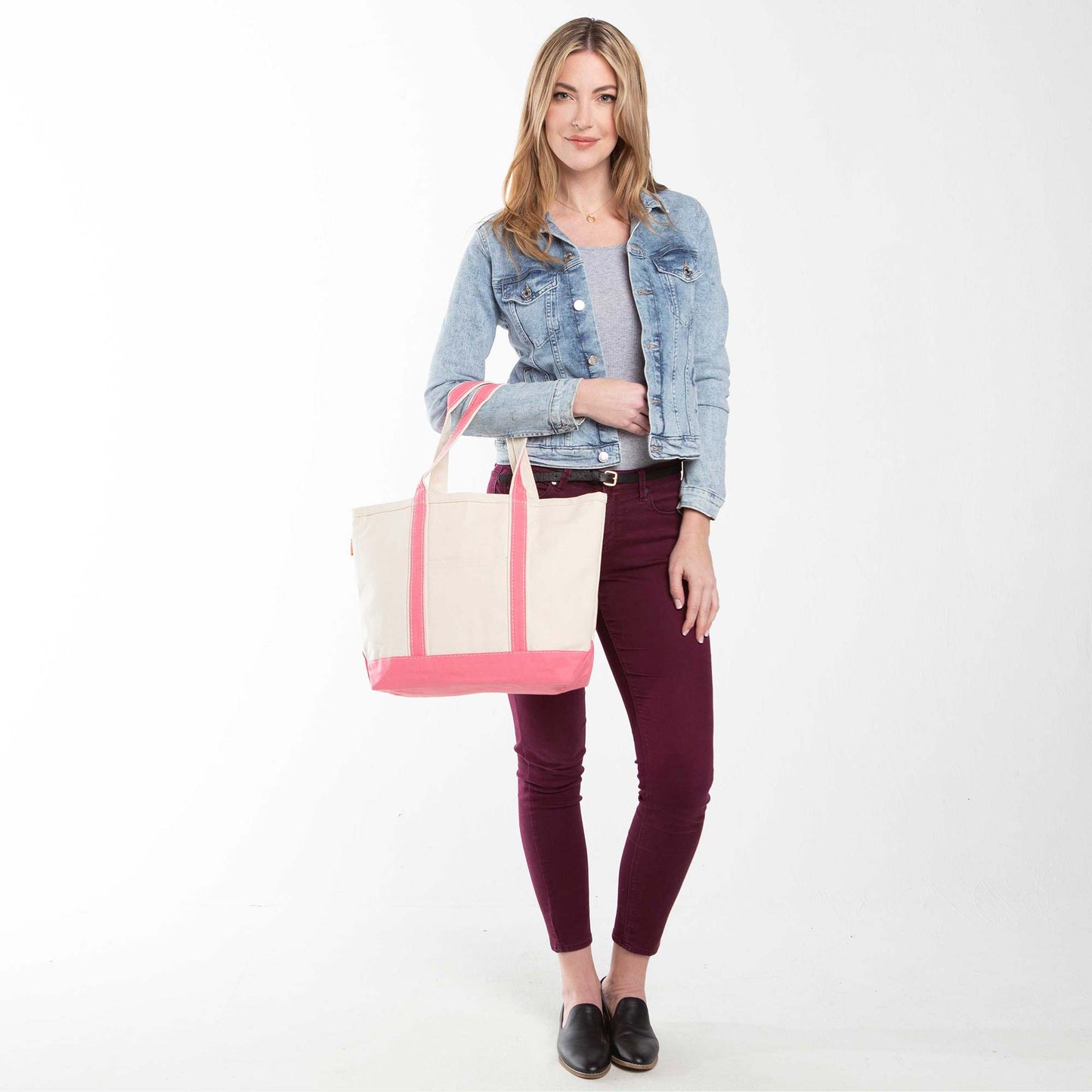 Medium Classic Tote
